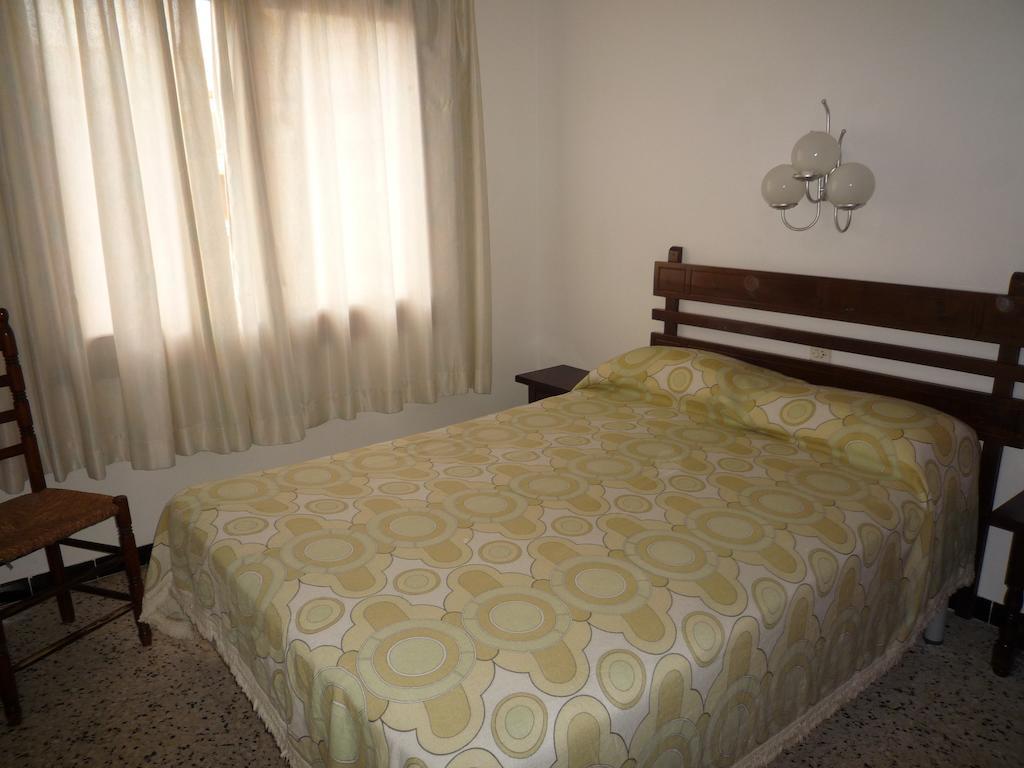 Villa Service - Apartamentos Aransol El Vendrell Habitación foto