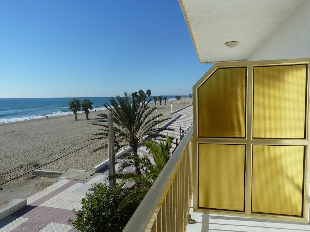 Villa Service - Apartamentos Aransol El Vendrell Habitación foto